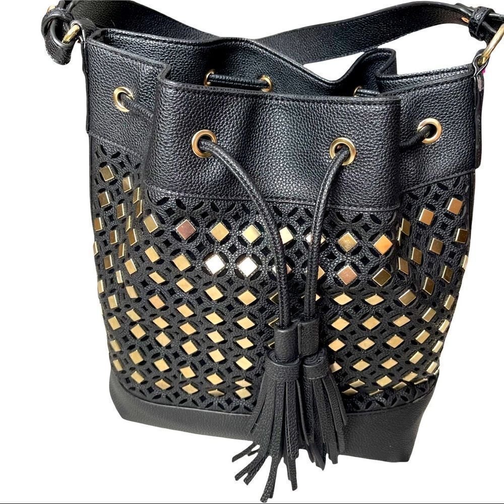No brand Name Drawstring LARGE Bucket Bag